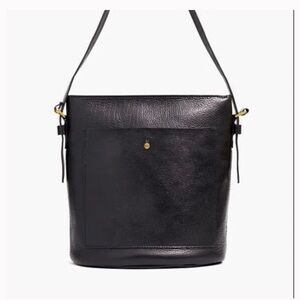 Madewell The Transport Bucket Bag, Black Leather